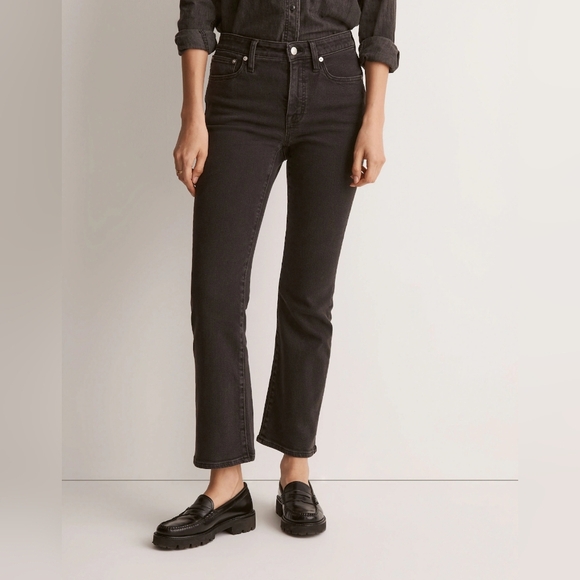 Madewell Mid-Rise Kick Out Jeans, Color Starkey Wash Size 24P - Picture 1 of 16